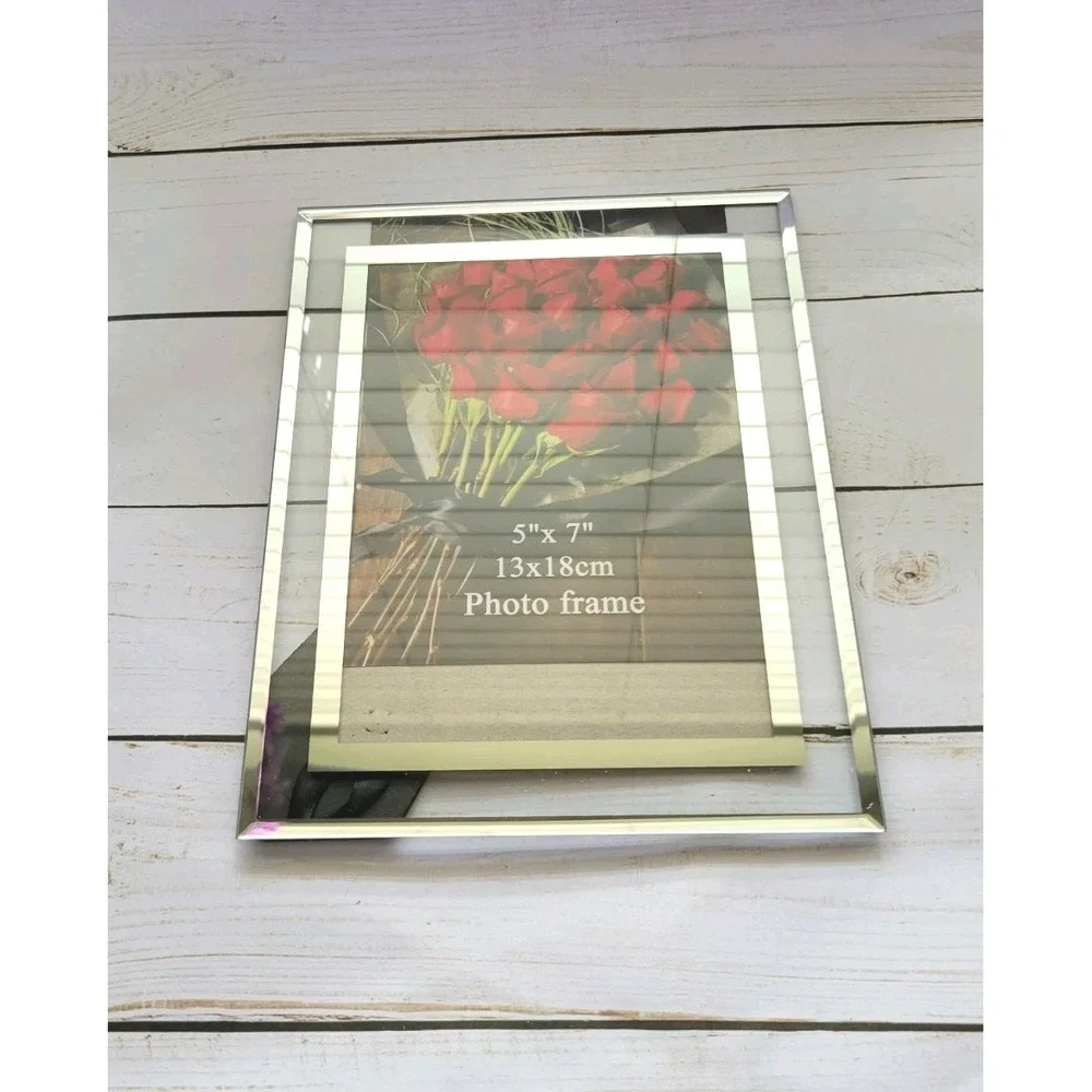 Picture Frames‎ 5x7 Mirrored Edge Glass Frame - Table Mount - 2 Frames Included